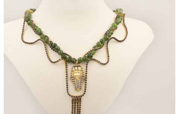 Collar cadena strass azul marina haciendo S y flec