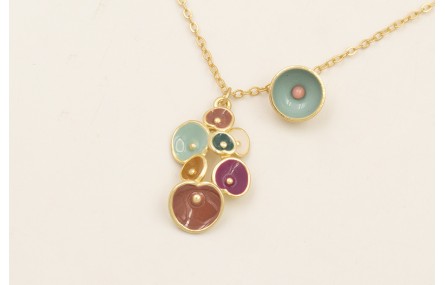 Collar colgante flores esmaltadas marrón y turques