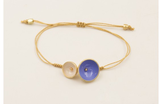 Pulsera hilo dorado con nudo serpiente y centro se