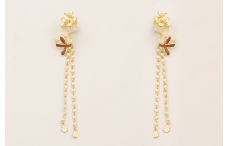 Pendientes perno trio flores doradas mate con flor