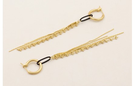 Pendientes aro cerrado dorado mate con fleco caden