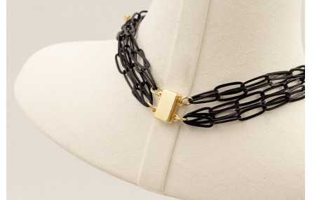 Collar cadena eslabón esmaltada negro con cadena e