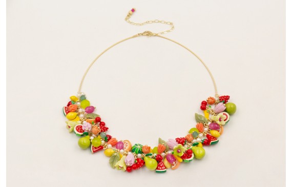 Collar rigido dorado mate con colgantes frutas var