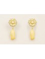 Pendientes perno girasol dorado mate con colgante 