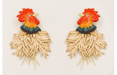 Pendientes gallo esmaltado con flecos abalorio bei