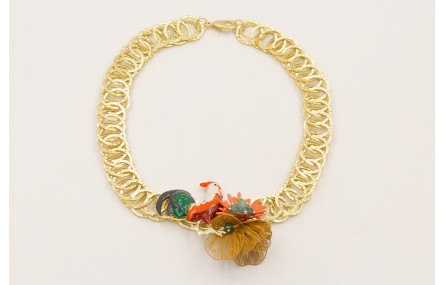 Collar completo aros dorado mate con gallina esmal