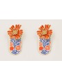 Pendientes flor esmaltada coral con pieza estamapa