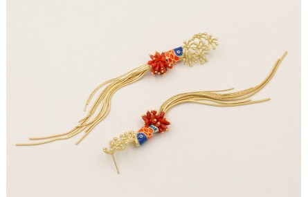 Pendientes perno estrellas coral dorado mate con f