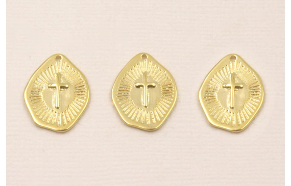 Chapa Irregular Cruz 20*15mm Baño Oro 3micras 18k