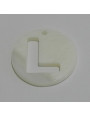Letra calada 15mm Nacar L