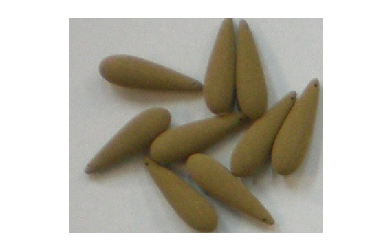 Lágrima aterciopelada beige