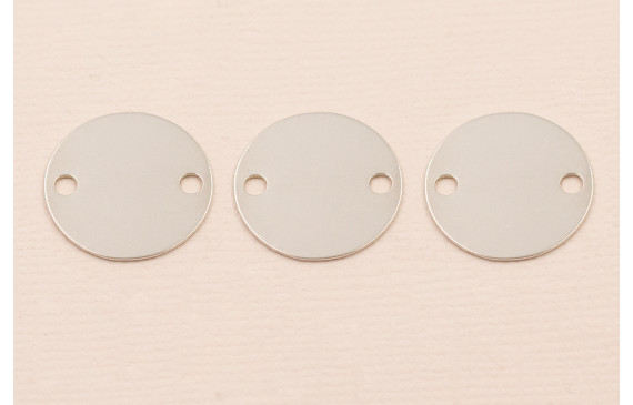 Chapita PLATA LEY 15mm doble agujero