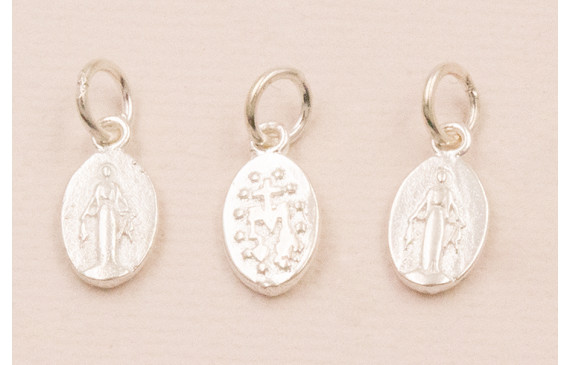 Medalla Virgen Plata 925 12*6mm