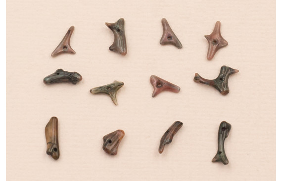 Ristra de 40cms de Chips Coral Marrón de 10-12mm