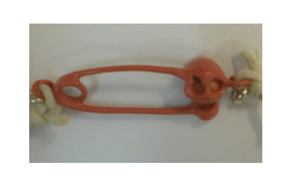 Imperdible calavera 18*5mm Color 1