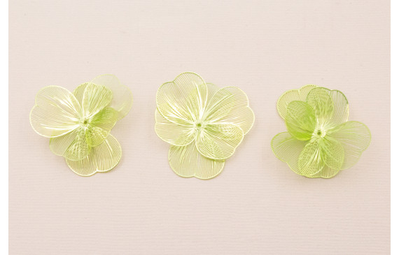 Cuenta Flor 35mm 6 pétalos  Verde Metálico