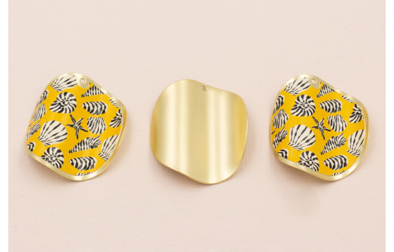 Disco ondulado de 40 Oro Mate conchas en Amarillo