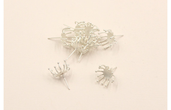 Pendiente pétalos 15mm Plata Mate