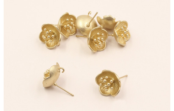 Pendiente Flor estambres 15*15*6mm Dorado Mate