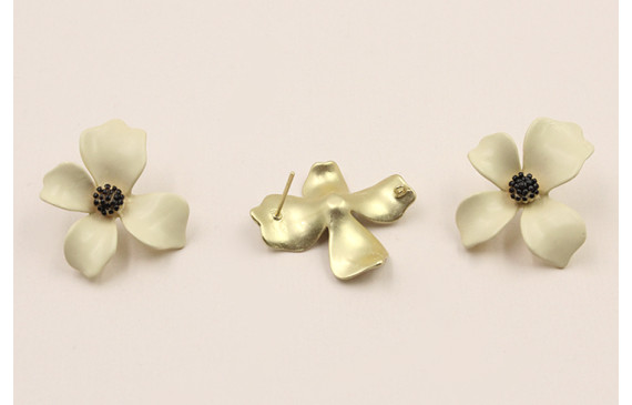 Perno Flor 30mm diametro Oro Mate Crema y negro