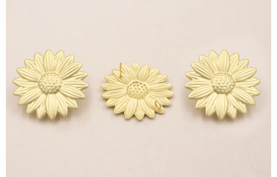 Pendiente Margarita 40mm diámetro Dorado Mate