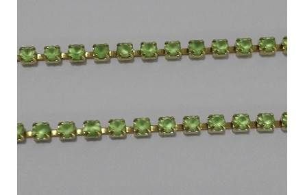 Cadena strass PP14 Peridot Mate