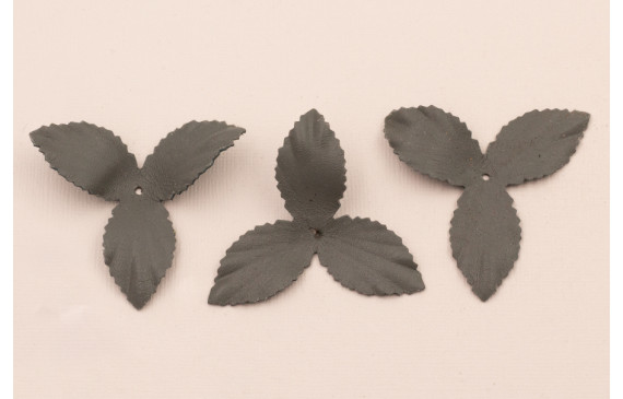 Flor pétalos relieve 45mm diam. Gris Medio