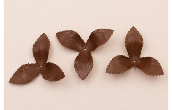 Flor Cuero acampanada 45mm diametro Marrón