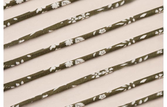 Lazo Liberty 4mm verde osuro y flores blancas