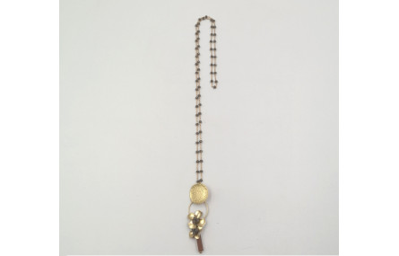 Collar largo facetadas gris, perno plano oro