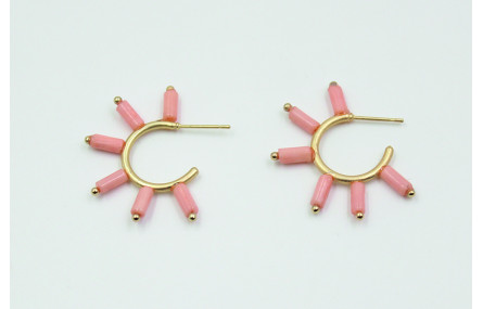 Pendientes de aro semicerrado con corales pegados 