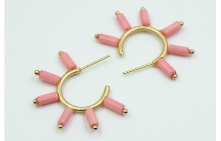 Pendientes de aro semicerrado con corales pegados 