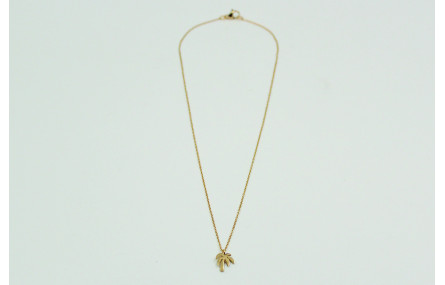 Solitario con cadena de eslabón pequeño dorado y c