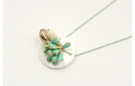 Gargantilla cadena de bolas esmaltadas en turquesa