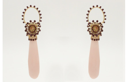 Pendientes lagrima rosa perno esmaltes granates, c