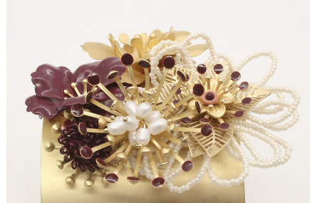 Brazalete con flor abalorio perlado, flores esmalt