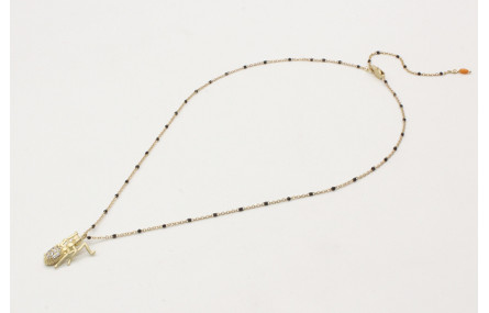 Solitario cadena bolita negra esmaltada y araña br