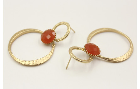 Pendientes herradura oro mate con brillo opal nara