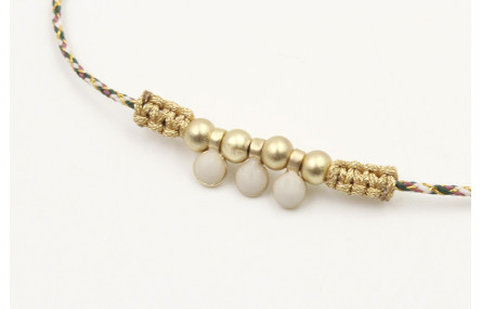 Pulsera macrame marrón, rosa y oro con nudo macram