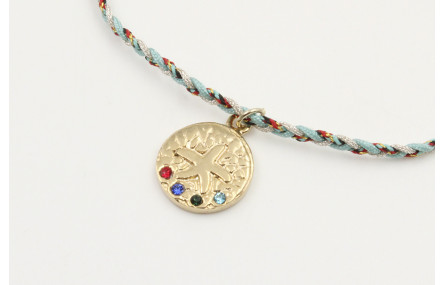 Pulsera trenzada hilo macrame con colgante estrell
