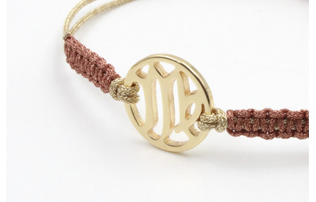 Pulsera hilo macrame oro palido con nudo oro rosa 