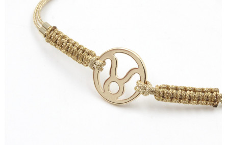 Pulsera hilo macrame oro palido con nudo dorado di