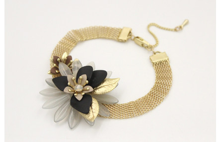 Pulsera de cadena de malla oro mate con centro de 