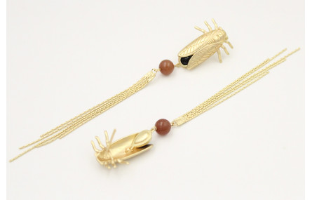 Pendientes perno cigarra oro mate con bola, entrep