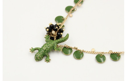 Collar cadena con chapitas oro mate, esmaltes verd