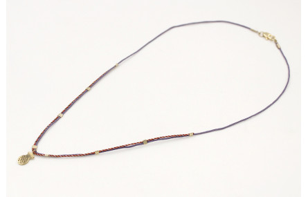 Solitario con hilo macrame amoratado, mitad micro 