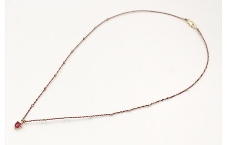 Solitario con hilo micro driza granate,oro con col