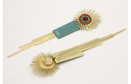 Pendientes perno sol con strass coral,bolitas turq