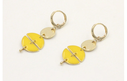 Pendientes cierre dorado con disco 2 agujeros dora