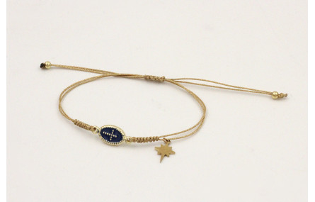 Pulsera hilo dorado palido con entrepieza cruz esm